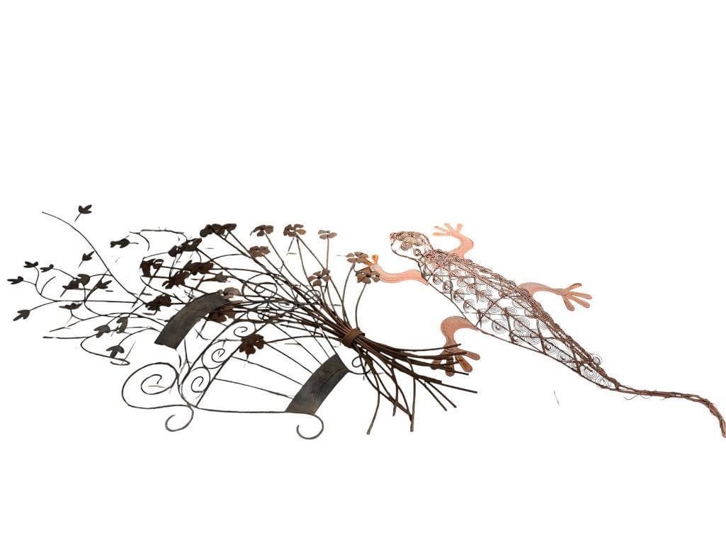 THREE METAL YARD ART WALL ART PATIO DECOR INCLUDING A LIZARD AND TWO BOUQUETS OF FLOWERS (1 of 10)