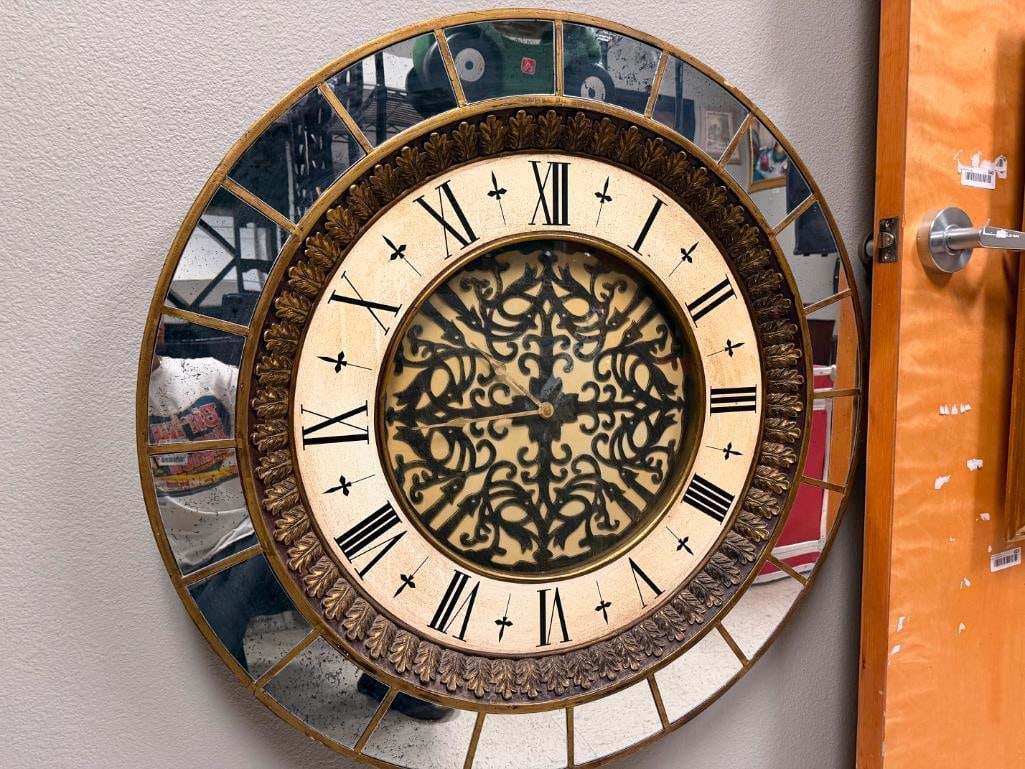ELEGANT MIRRORED PANEL ROUND GALLERY WALL CLOCK WITH VINTAGE STYLE AND WOOD FRAME - 3