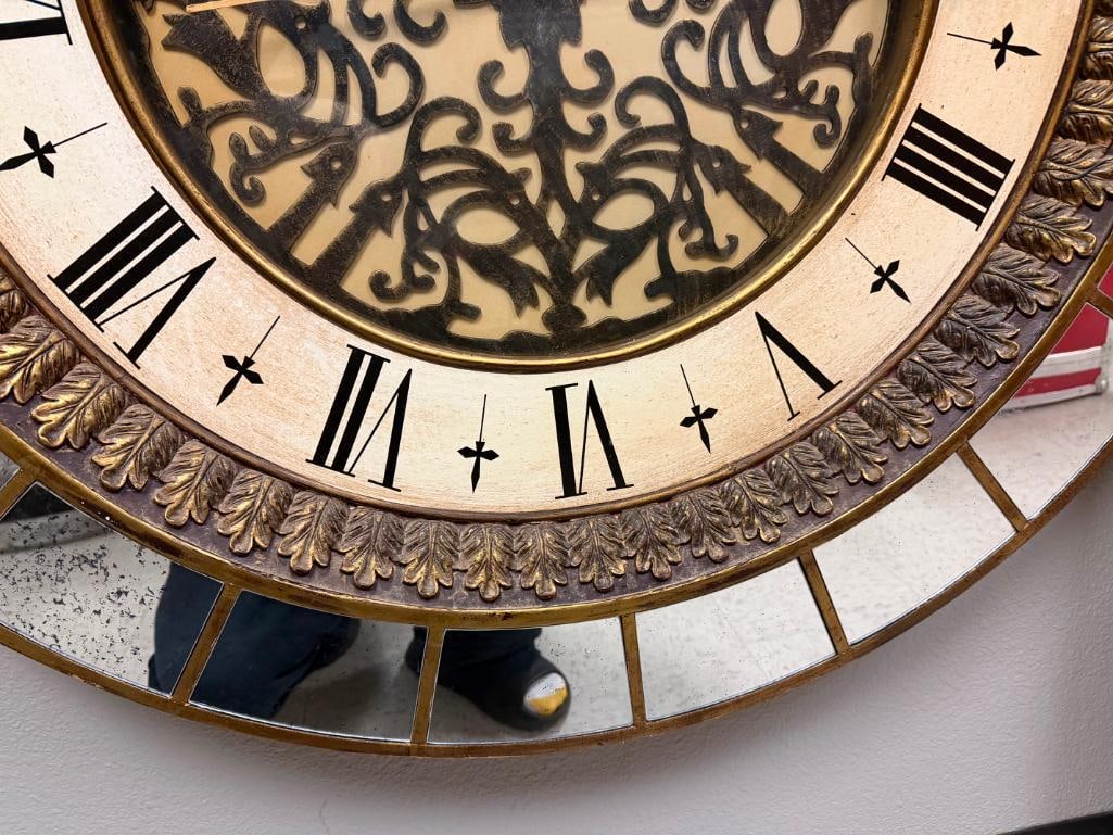 ELEGANT MIRRORED PANEL ROUND GALLERY WALL CLOCK WITH VINTAGE STYLE AND WOOD FRAME - 6