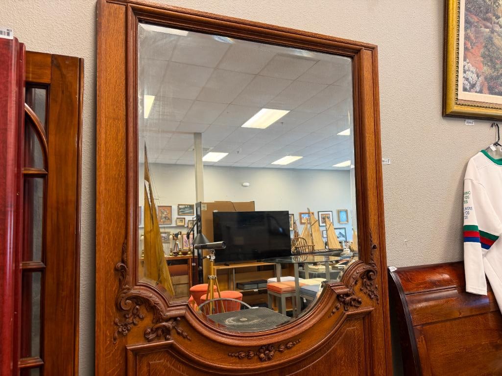 ANTIQUE QUARTER SAWN OAK BEVELED MIRROR LARGE DOOR WITH CARVED MOULDINGS AND FRAME - 13