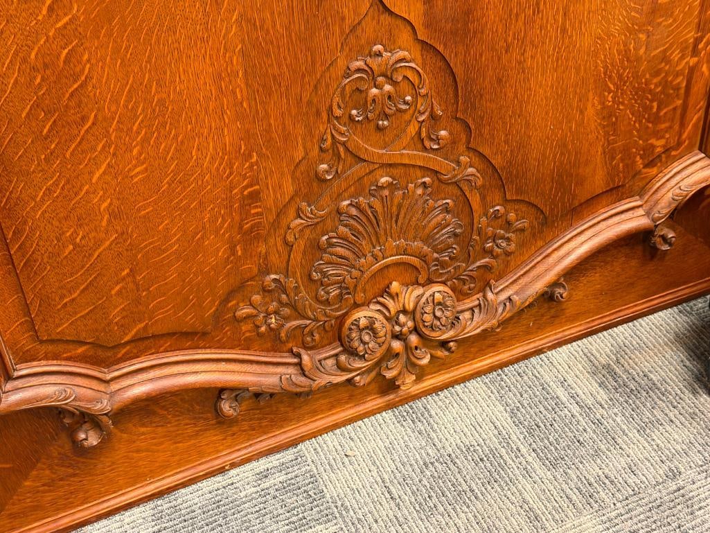 ANTIQUE QUARTER SAWN OAK BEVELED MIRROR LARGE DOOR WITH CARVED MOULDINGS AND FRAME - 15