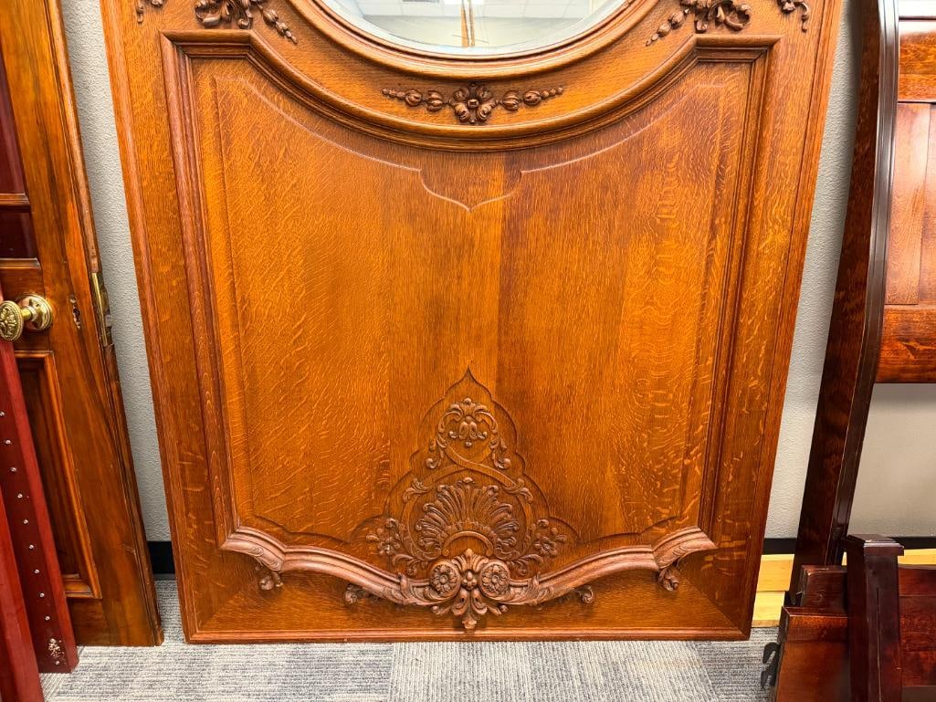 ANTIQUE QUARTER SAWN OAK BEVELED MIRROR LARGE DOOR WITH CARVED MOULDINGS AND FRAME - 4