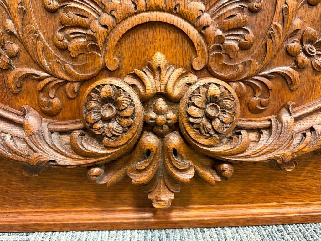 ANTIQUE QUARTER SAWN OAK BEVELED MIRROR LARGE DOOR WITH CARVED MOULDINGS AND FRAME - 5