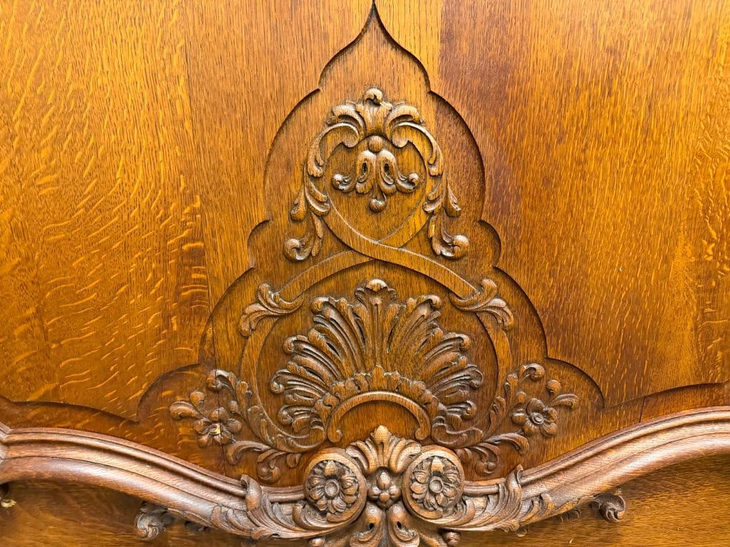 ANTIQUE QUARTER SAWN OAK BEVELED MIRROR LARGE DOOR WITH CARVED MOULDINGS AND FRAME - 6