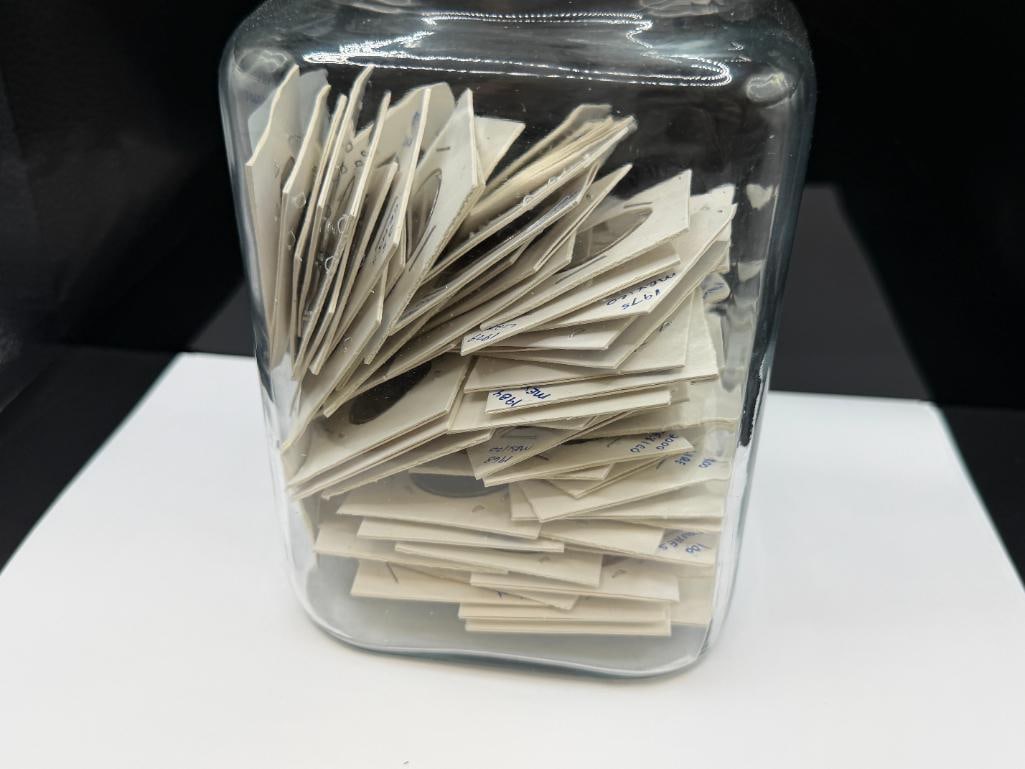 LIDDED GLASS JAR FILLED WITH MORE THAN 100 FOREIGNS COINS FROM ALL OVER THE WORLD - 2