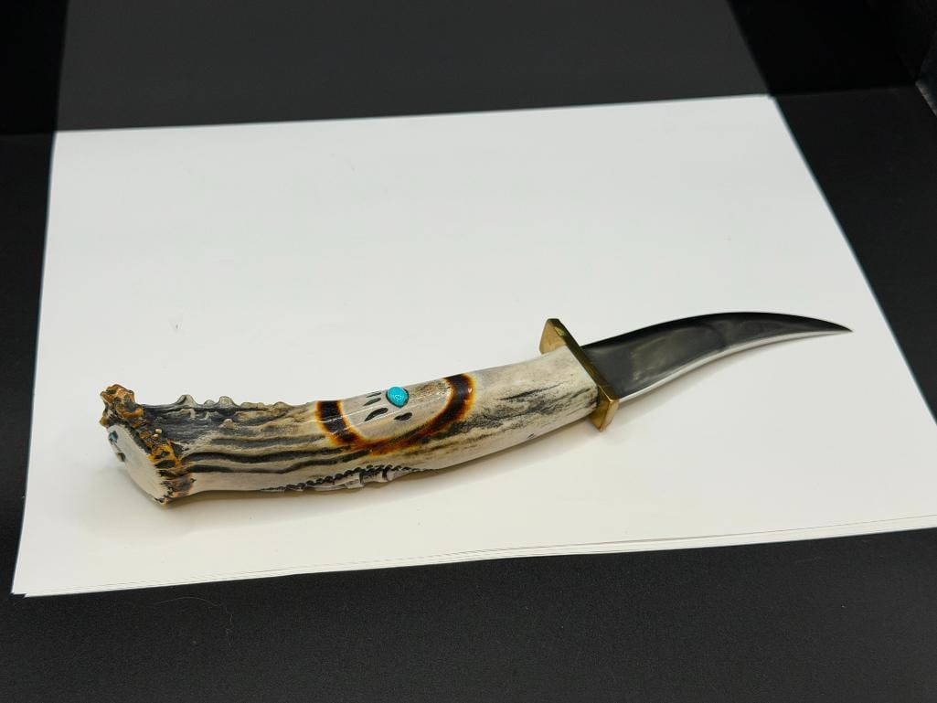 NATIVE AMERICAN MADE STAG HANDLED FIXED BLADE KNIFE FEATURING CHIEF AND BEAR PAW MOTIF ON HANDLE - 6
