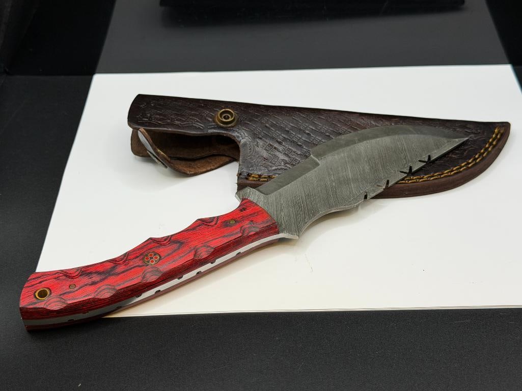 DAMSCUS STEEL FIXED BLADE KNIFE FEATURING FULL TANG BLADE AND SERATED BACK EDGE - 6