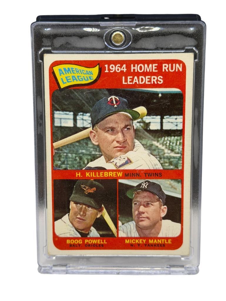 1965 TOPPS #3 HOMRERUN LEADERS H. KILLEBREW, B. POWELL, AND MICKEY MANTLE BASEBALL CARD: 1964 AMERICAN LEAGUE HOME RUN LEADERS HARMON KILLEBREW, BOOG POWELL, AND MICKEY MANTLE, HALL OF FAMERS HARMON KILLEBREW AND MICKEY MANTLE, RARE CARD, SEE PHOTOS FOR CONDITION, FROM THE ESTATE OF