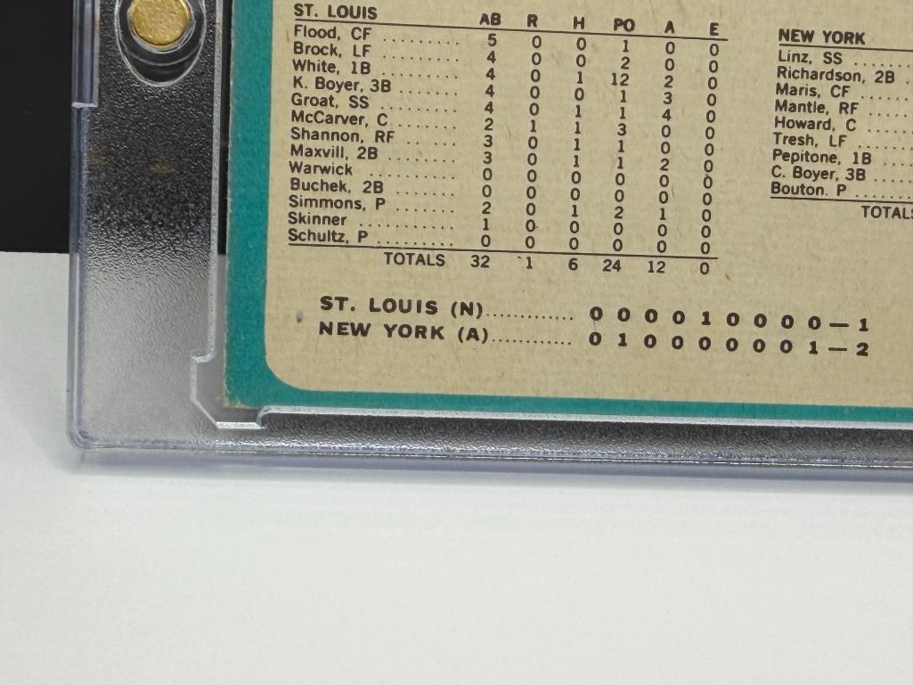 1965 TOPPS #134 1964 WORLD SERIES GAME MANTLE'S CLUTCH HR MICKEY MANTLE BASEBALL CARD - 9