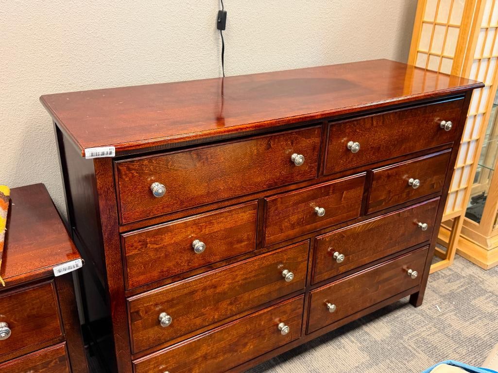 RICH GRAIN DARK FINISH WOOD DRESSER WITH NINE DRAWERS AND NICKEL FINISH HARDWARE - 2