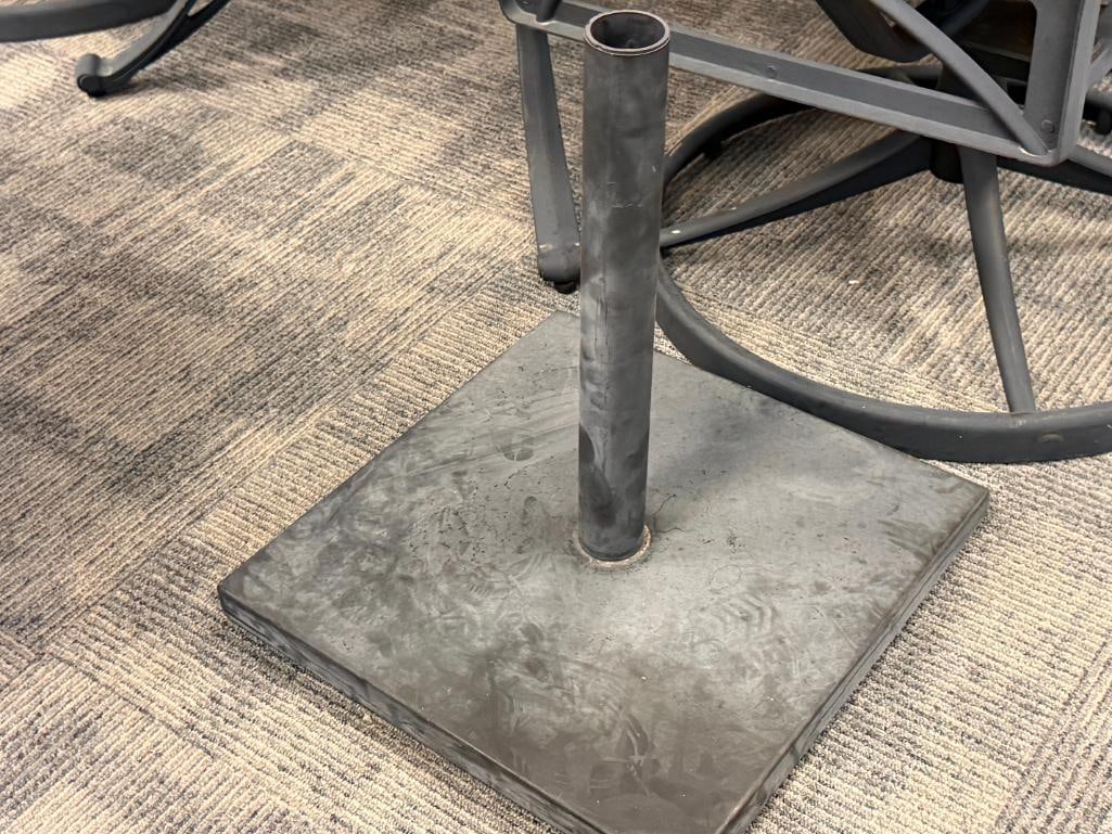 DECORATIVE CAST ALUMINUM PATIO / OUTDOOR DINING SET - 11