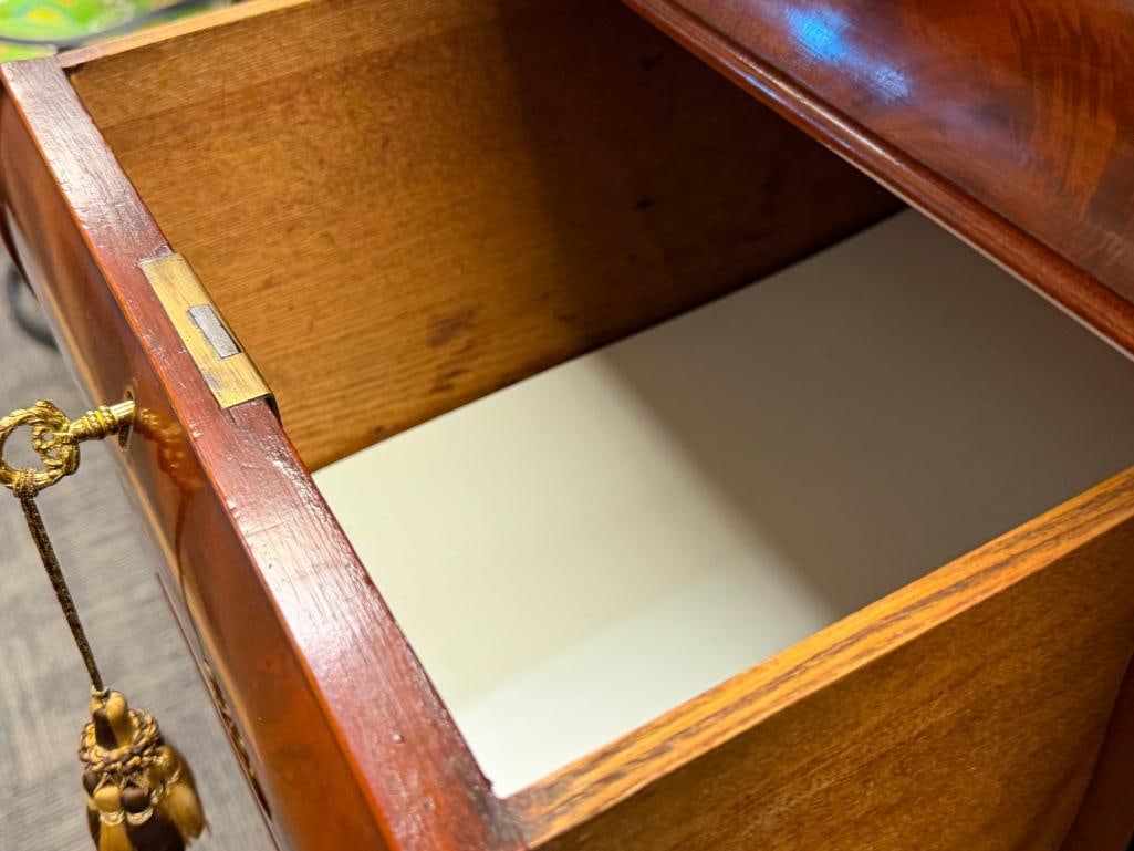 ANTIQUE VICTORIAN SCOTTISH OGEE CHEST OF DRAWERS CIRCA 19TH CENTURY - 13