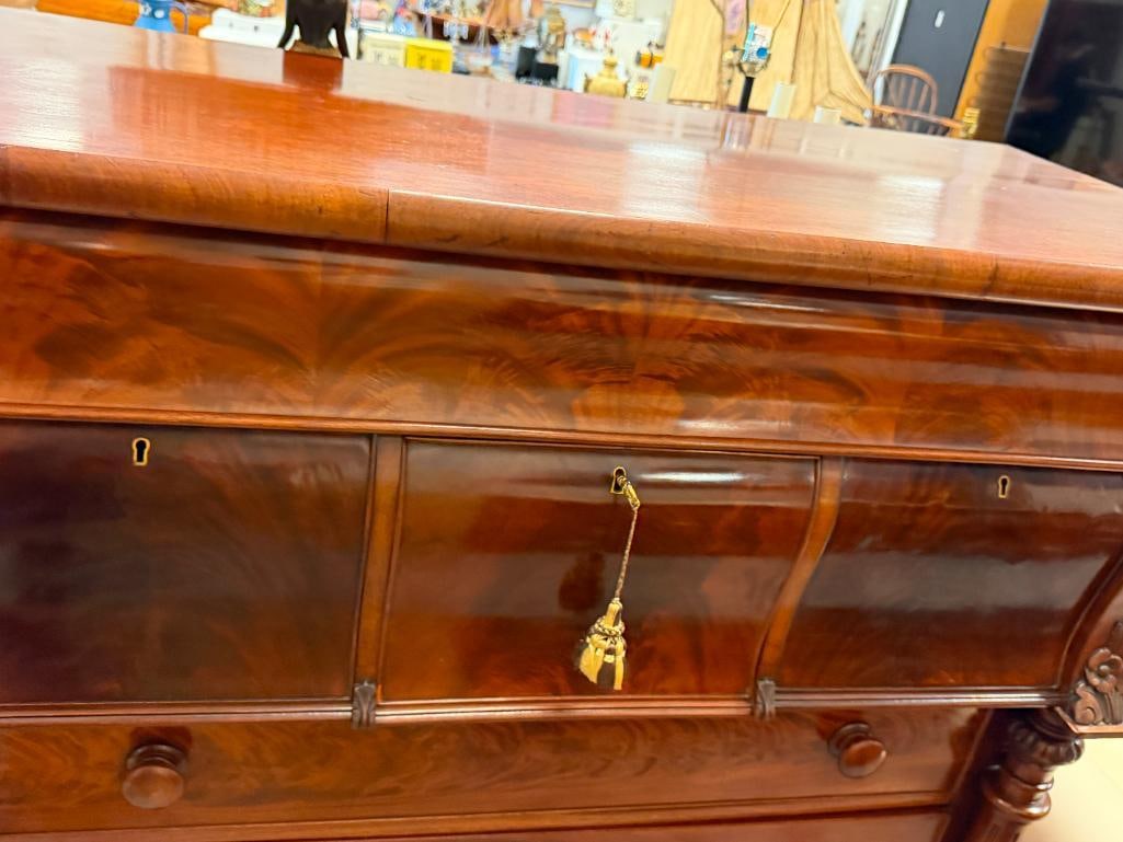 ANTIQUE VICTORIAN SCOTTISH OGEE CHEST OF DRAWERS CIRCA 19TH CENTURY - 4