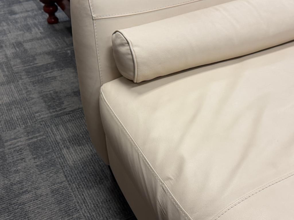 CONTEMPORAR MODERN CREAM COLORED LEATHER CHAISE LOUNGE - 6