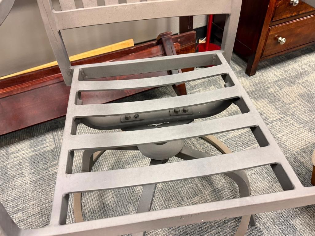 PAIR OF ALUMINUM OUTDOOR / PATIO SWIVEL ARM CHAIRS - 10