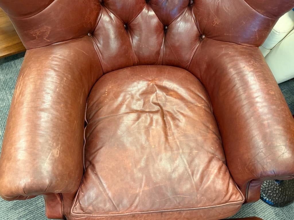 RALPH LAUREN GENUINE LEATHER WRITER'S CHAIR AND OTTOMAN BUTTON TUCK WITH NAIL HEAD TRIM - 5