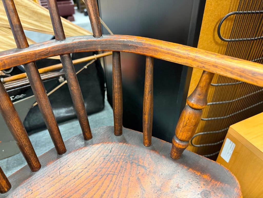 ANTIQUE ENGLISH OAK CHILDRENS WINDSOR STYLE CHAIR - 7