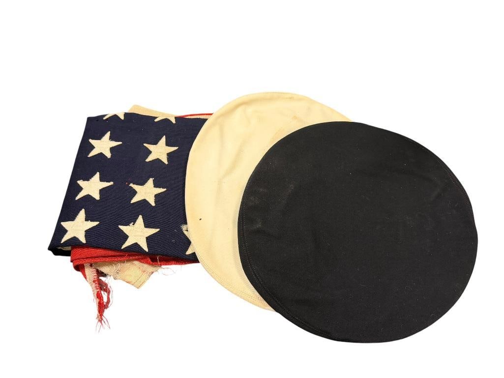 VINTAGE WWII ERA MARE ISLAND NAVY AMERICAN FLAG MADE IN MARE ISLAND SHIP YARD IN VALLEJO, CA NO. 11: AUTHENTIC WWII ERA FLAG MADE, MARKED US ENSIGN NO. 11 MARE ISLAND NOV. 1942, FLAG DOES SHOW WEAR AND SMALL HOLES, PLUS TWO NAVY CAP ONE IS MADE BY PANCRAFT, WHITE CAP IS STAINED