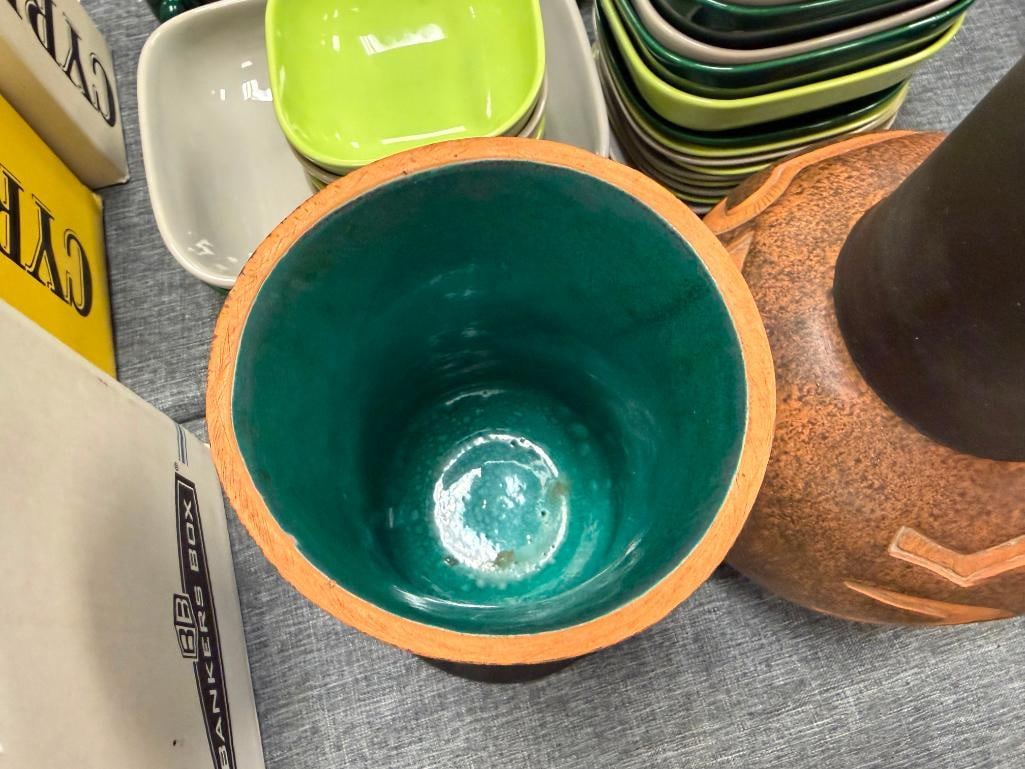TERRACOTTA DECORATIVE POTTERY VASES - 4