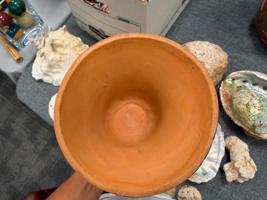 TERRACOTTA DECORATIVE POTTERY VASES - 6