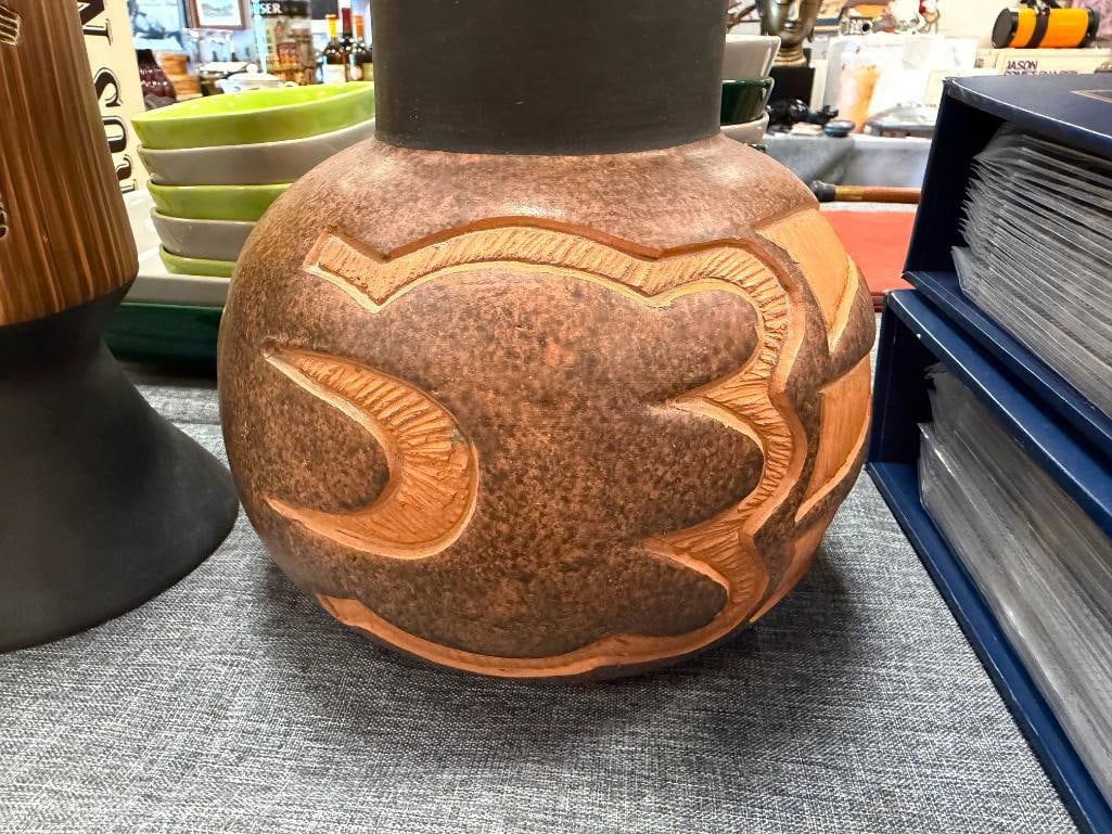 TERRACOTTA DECORATIVE POTTERY VASES - 8