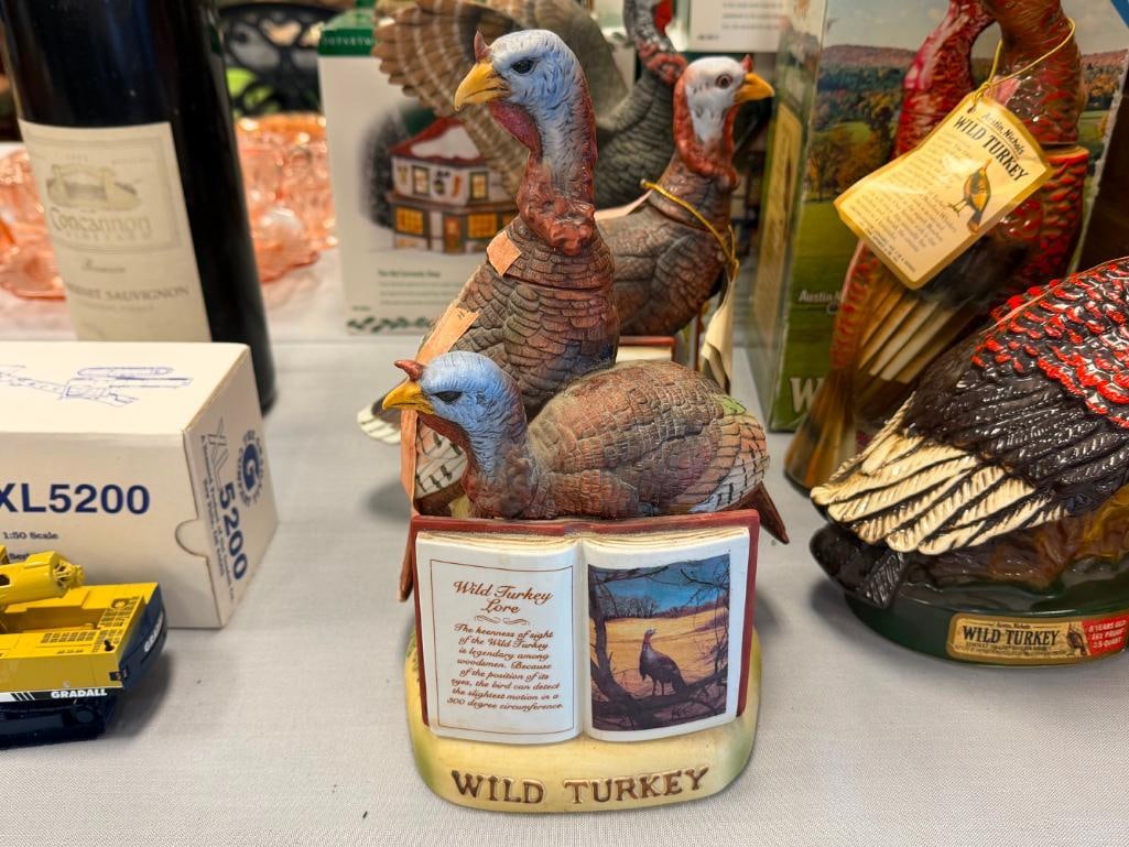 VINTAGE WILD TURKEY AUSTIN NICHOLS & CO. PORCELAIN TURKEY DECANTERS - 3