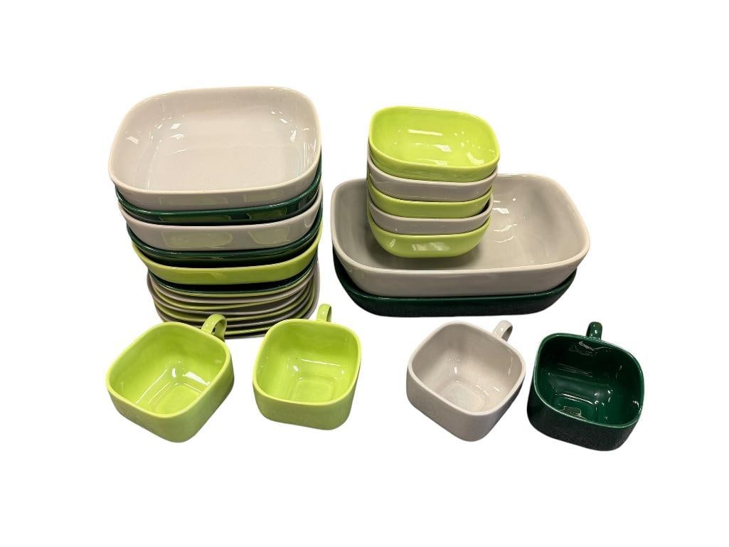 VINTAGE FRANCISCAN WARE TEMPO EARTHENWARE CHINA SPROUT COLORS CIRCA 1950'S: 25 PIECES TOTAL, NO CHIPS