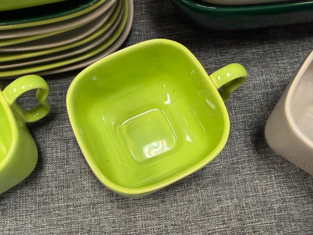 VINTAGE FRANCISCAN WARE TEMPO EARTHENWARE CHINA SPROUT COLORS CIRCA 1950'S - 4