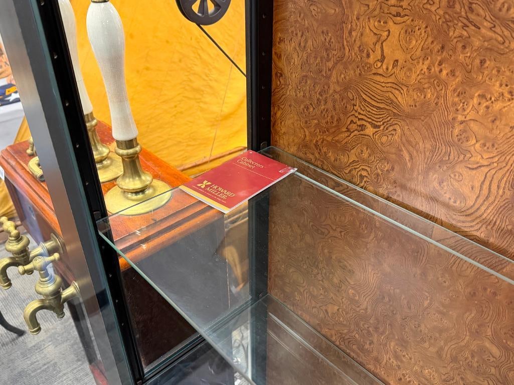HOWARD MILLER ILLUMINATING DISPLAY CABINET WITH GLASS FRONT DOORS AND WOOD GRAIN BACK MODEL. 680-... - 10