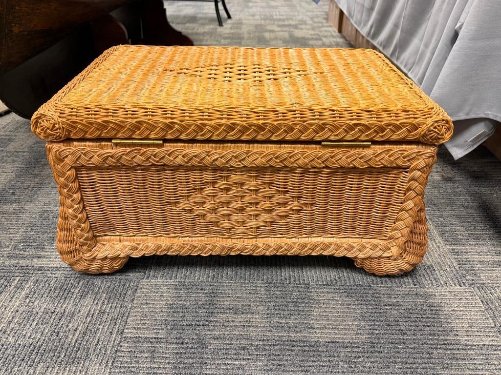 WOVEN WICKER HINGED TOP STORAGE CHEST WITH HANDLES - 6