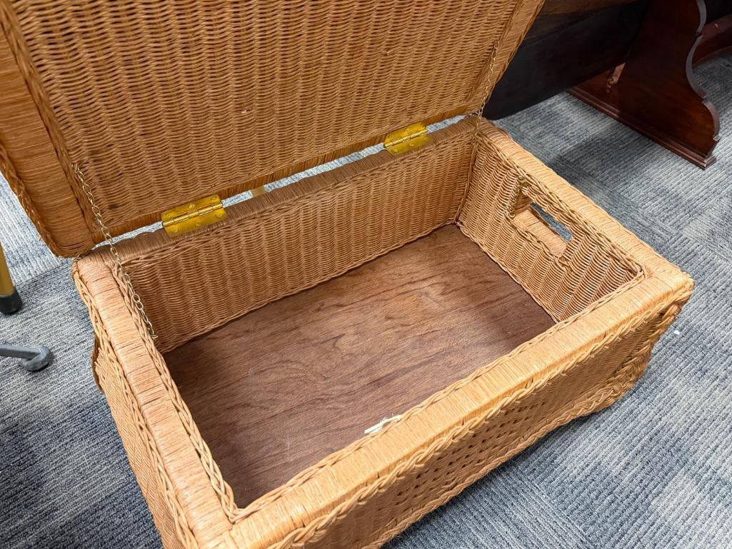 WOVEN WICKER HINGED TOP STORAGE CHEST WITH HANDLES - 7