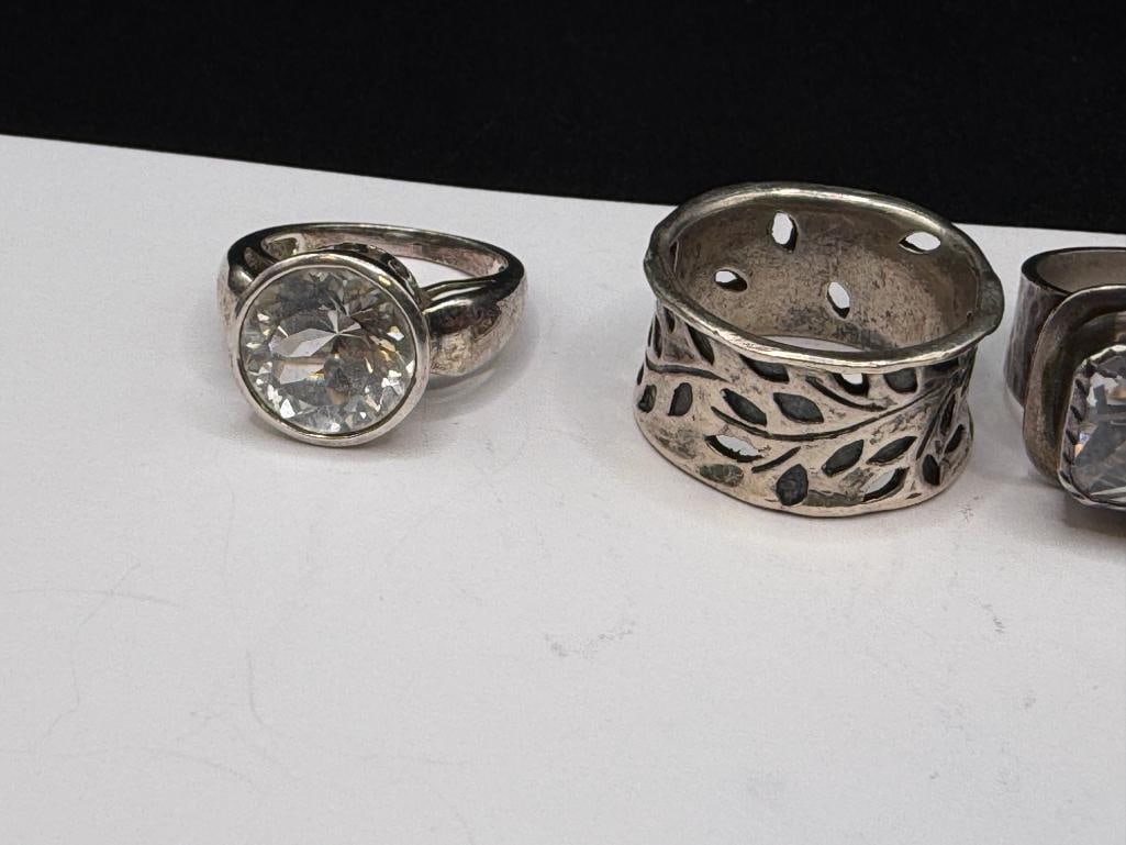 FIVE STERLING SILVER FASHION RINGS - 2