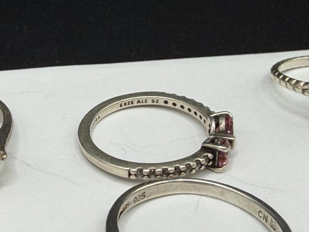NINE STERLING SILVER FASHION RINGS INCLUDING A PANDORA DESIGNER SIGNED RING - 10