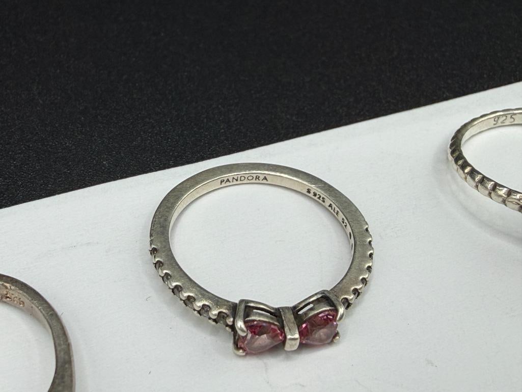 NINE STERLING SILVER FASHION RINGS INCLUDING A PANDORA DESIGNER SIGNED RING - 7
