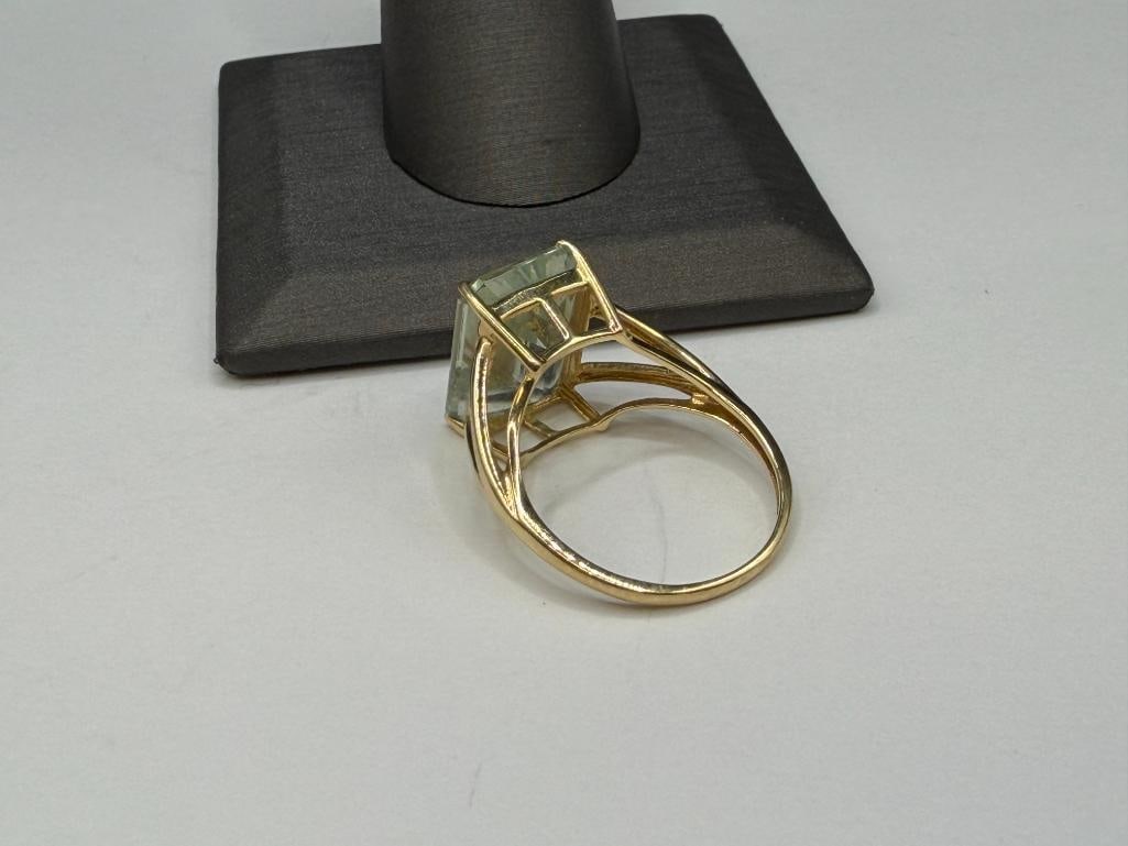 14K YELLOW GOLD EMERALD CUT GREEN QUARTZ RING - 4