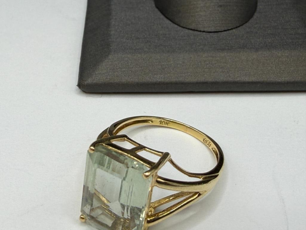 14K YELLOW GOLD EMERALD CUT GREEN QUARTZ RING - 5