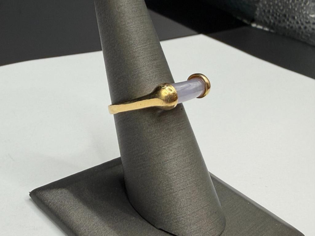 14K YELLOW GOLD DESIGNER SIGNED LAVENDER JADE CYLINDRICAL RIGN - 2