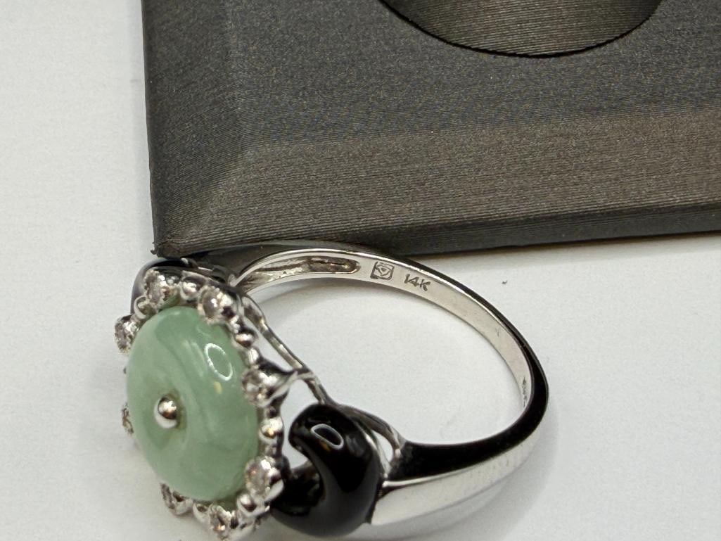 14K WHITE GOLD GREEN JADE, ONYX, AND DIAMOND FASHION RING AND MATCHING EARRINGS - 5
