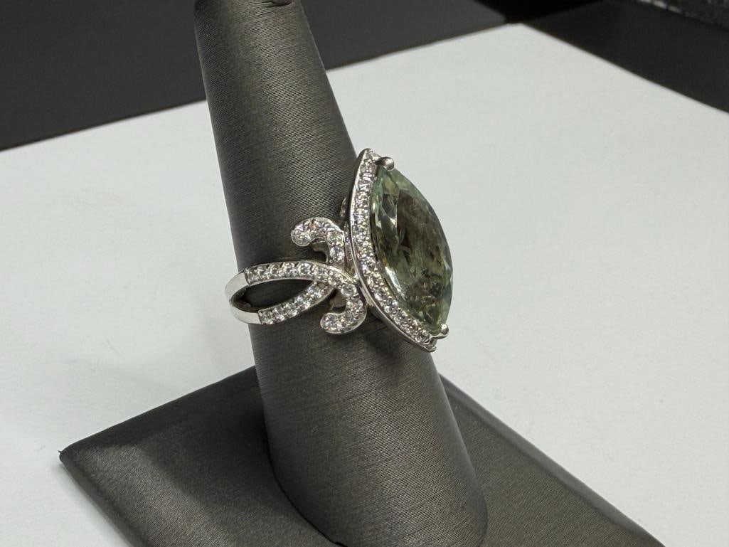 STERLING SILVER MARQUISE GREEN QUARTZ AND ROUND CUT CZ FASHION RING - 2