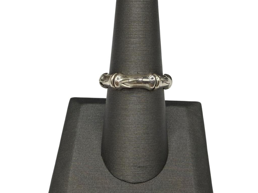 STRELING SILVER DESIGNER SIGNED JAI " UNBREAKABLE " FIGURAL BAMBOO DESIGN BAND: DESIGNER SIGNED "JAI" SIZE 8, 3/16" THICK, 4.80 GRAMS