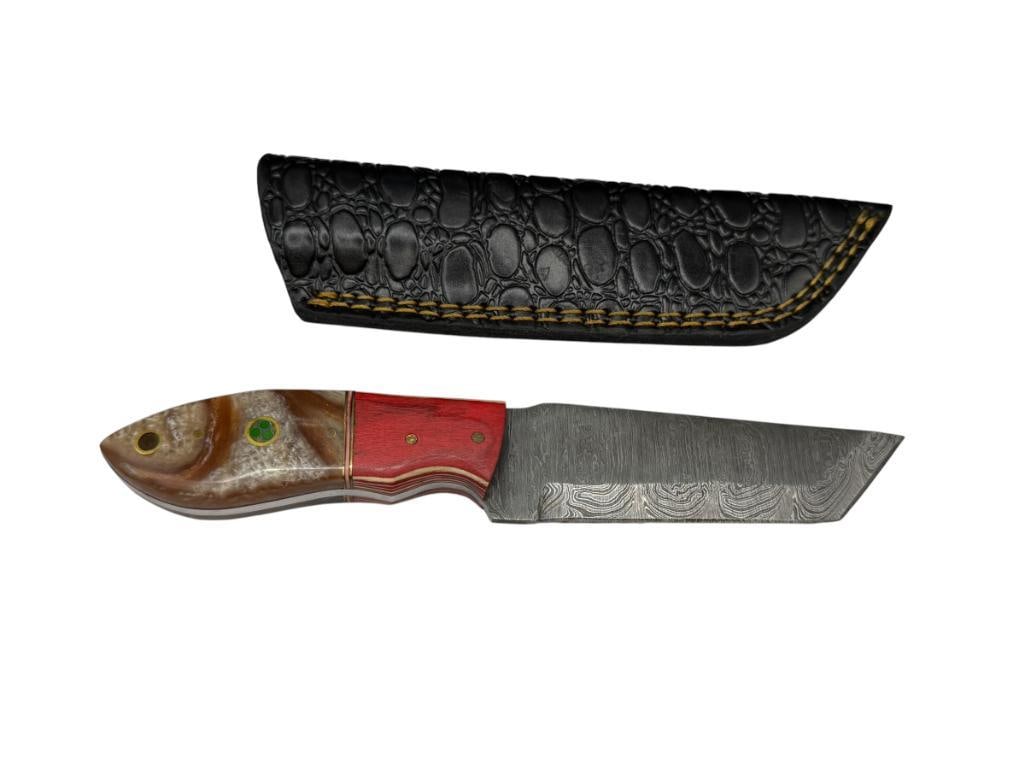 DAMASCUS STEEL FIXED BLADE KNIFE FEATURING FULL TANG AND CLEAVER SHAPED BLADE (1 of 7)