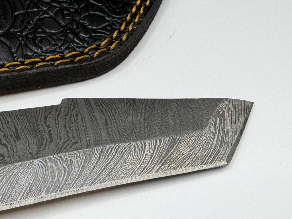 DAMASCUS STEEL FIXED BLADE KNIFE FEATURING UNIQUELY SHAPED DROP POINT BLADE - 3