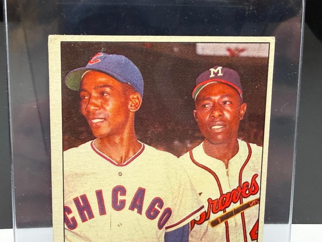1963 TOPPS #242 POWER PLUS ERNIE BANKS AND HANK AARON BASEBALL CARD - 2