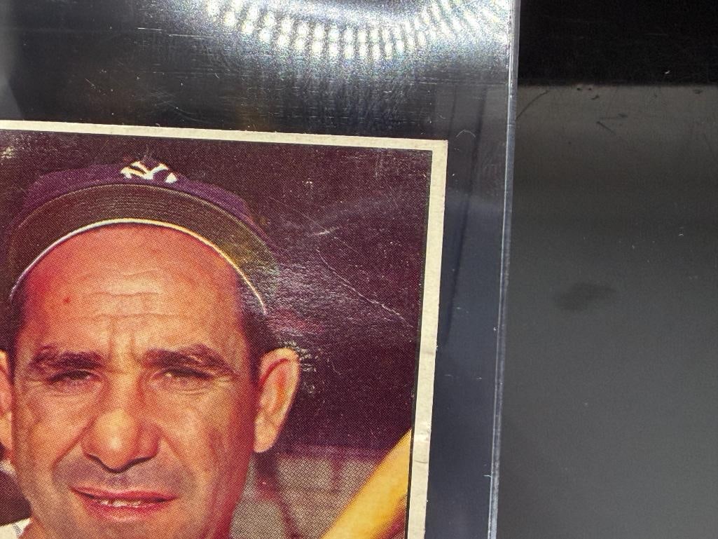 1963 TOPPS #340 YOGI BERRA BASEBALL CARD - 6