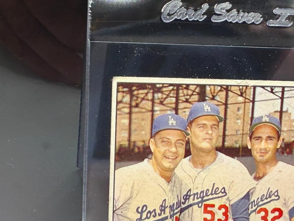 1963 TOPPS #412 DODGERS' BIG THREE BASEBALL CARD FEATURING SANDY KOUFAX, JOHNNY PODRES, DON DRYSD... - 7
