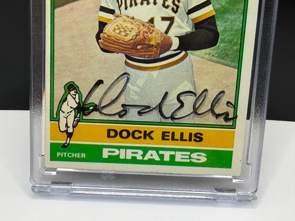 AUTOGRAPHED 1976 TOPPS #528 DOCK ELLIS BASEBALL CARD - 3