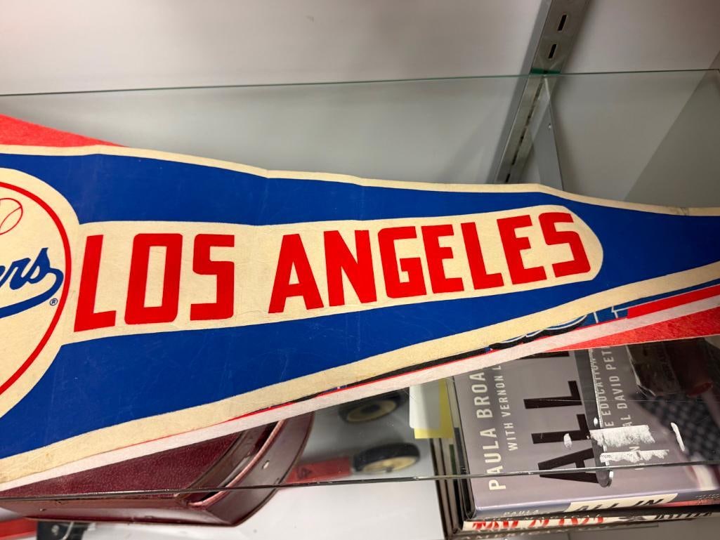 VINTAGE LOS ANGELES DODGERS BASEBALL FELT PENNANTS AND DISNEYLAND PENNANT FEATURING MICKEY MOUSE - 4