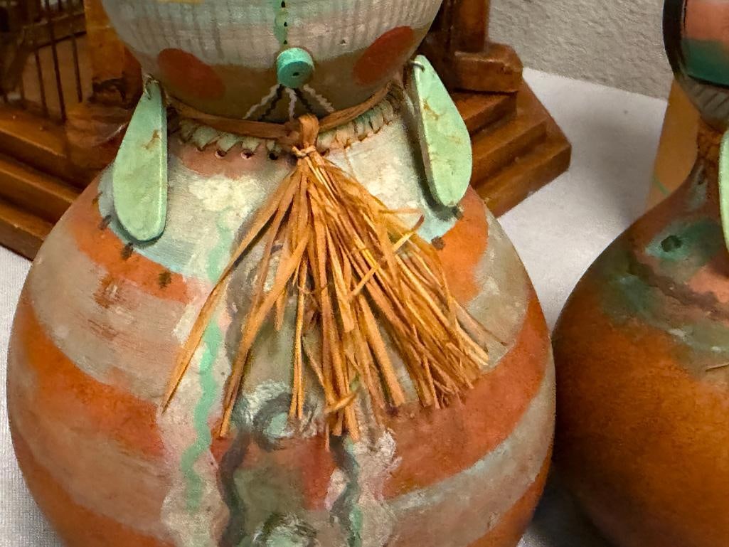 ROBERT RIVERA NATIVE AMERICAN ARTIST SOUTHEWESTERN POLYCHROME GOURD FIGURAL SCULPTURES - 5