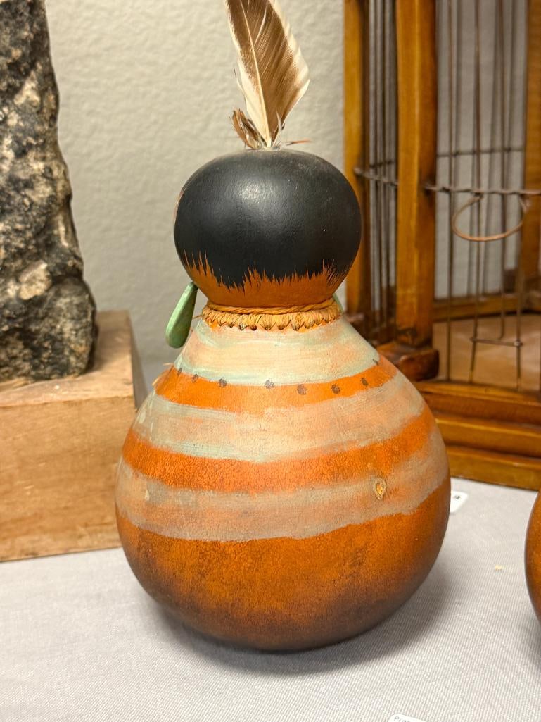 ROBERT RIVERA NATIVE AMERICAN ARTIST SOUTHEWESTERN POLYCHROME GOURD FIGURAL SCULPTURES - 7