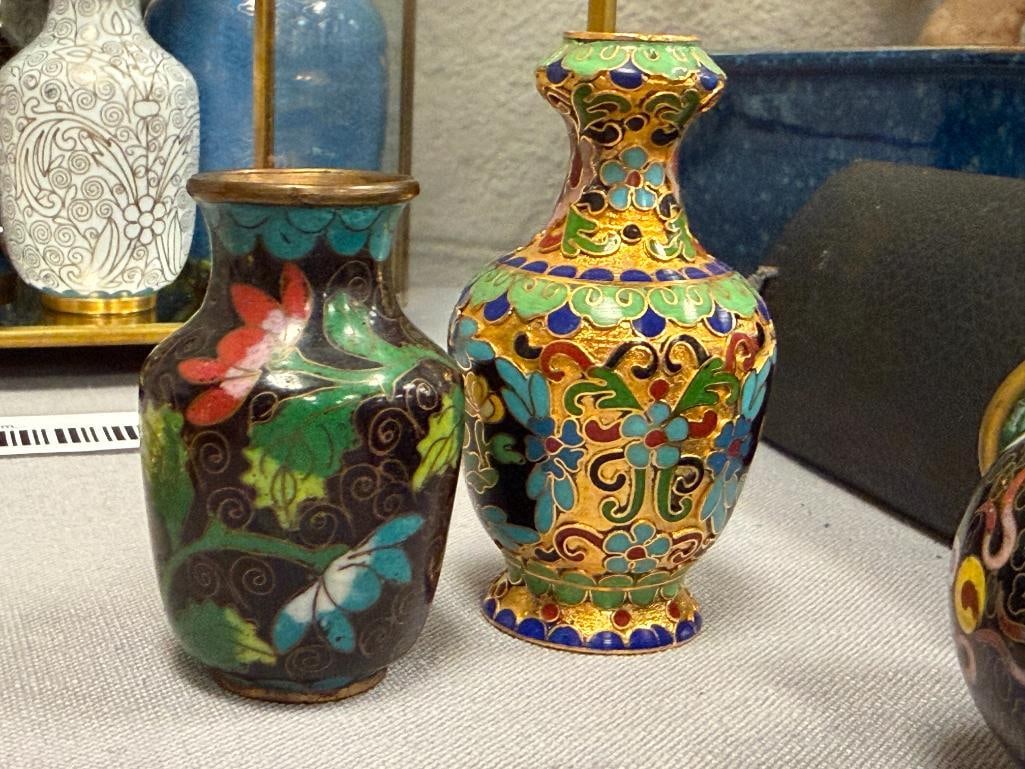 COLLECTION OF 17 MINIATURE CLOISONNE ENAMELED CHINESE BUD VASES WITH MIRRORED GLASS CABINET - 10